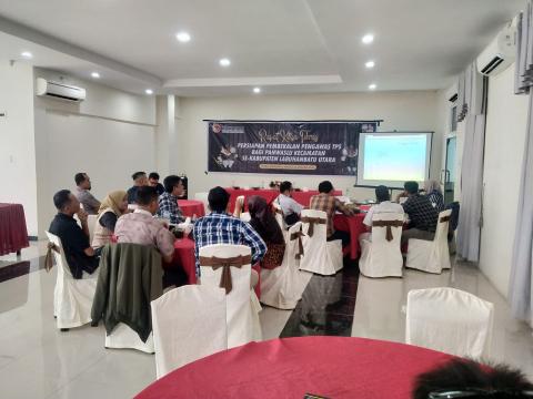 rapat kerja teknis persiapan pembekalan Pengawas TPS bagi Panwaslu Kecamatan 